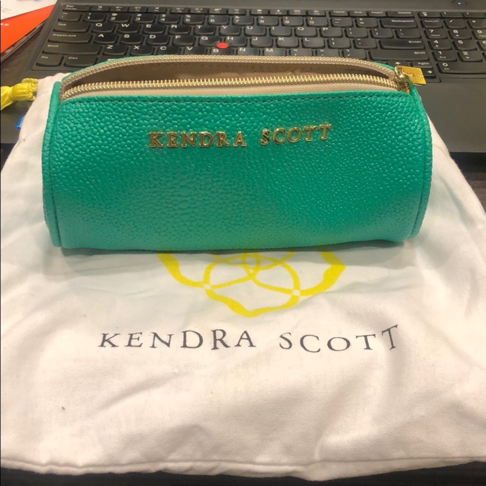 Kendra Scott Jewelry bag